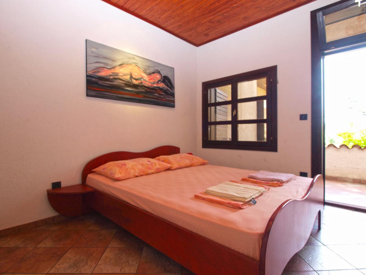 Apartments Nenad 1720 Premantura Kültér fotó