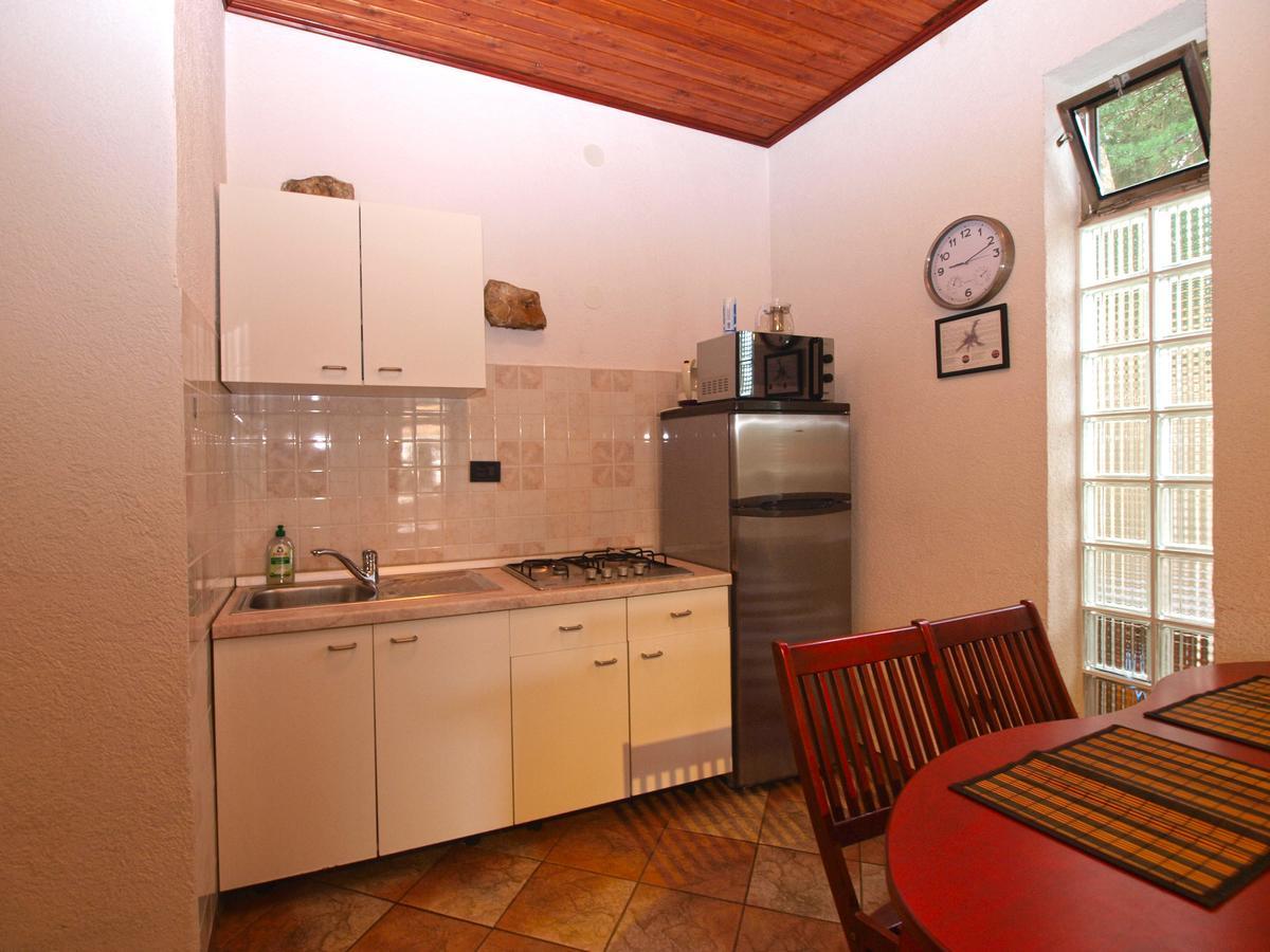 Apartments Nenad 1720 Premantura Kültér fotó