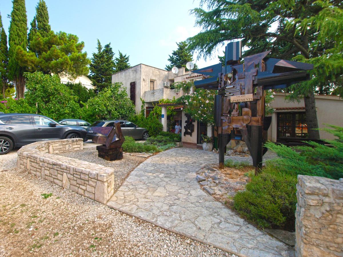 Apartments Nenad 1720 Premantura Kültér fotó