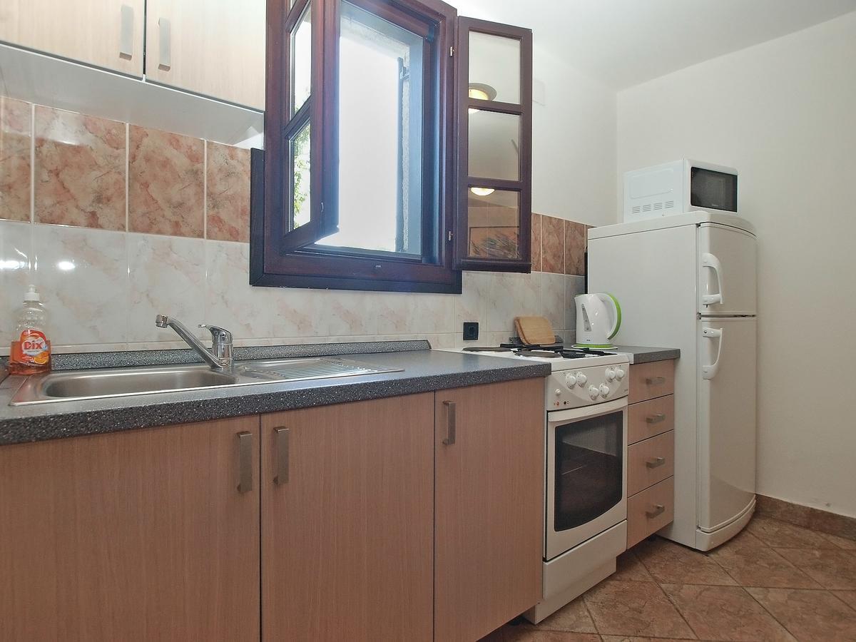 Apartments Nenad 1720 Premantura Kültér fotó